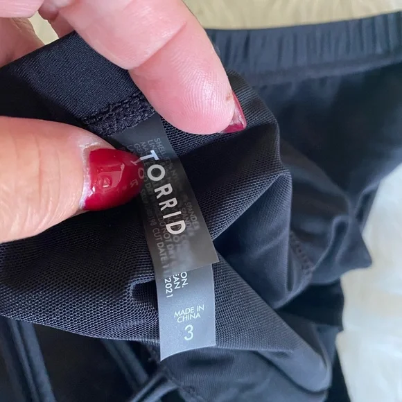 Torrid high waisted lattice back swim briefs, Sz. 3X - Picture 5 of 8